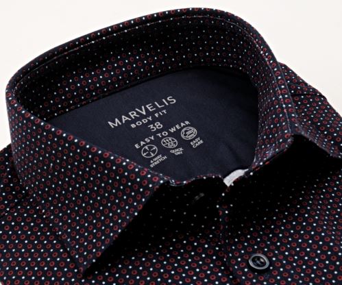 Marvelis Body Fit Jersey – elastická tmavomodrá košeľa s červenými krúžkami