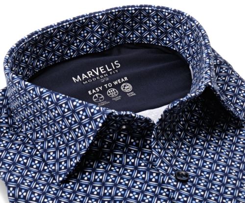 Marvelis Modern Fit Jersey – elastická tmavomodrá košile s modro-bilým mozaikovým vzorem
