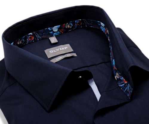 Olymp Luxor Comfort Fit – tmavomodrá košeľa s farebným kvetinovým vnútorným golierom - krátký rukáv