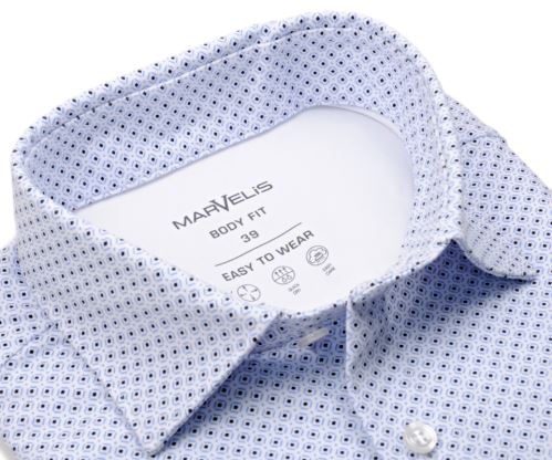 Marvelis Body Fit Jersey – elastická biela košeľa s modrým vzorom