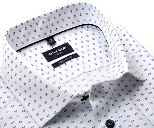 Olymp Modern Fit – bílá košile se vzorem ve dvou odstínech modré