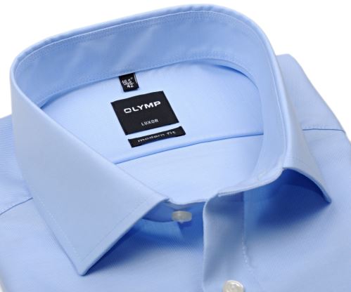 Olymp Modern Fit Twill – luxusní neprůhledná světle modrá košile s diagonální strukturou